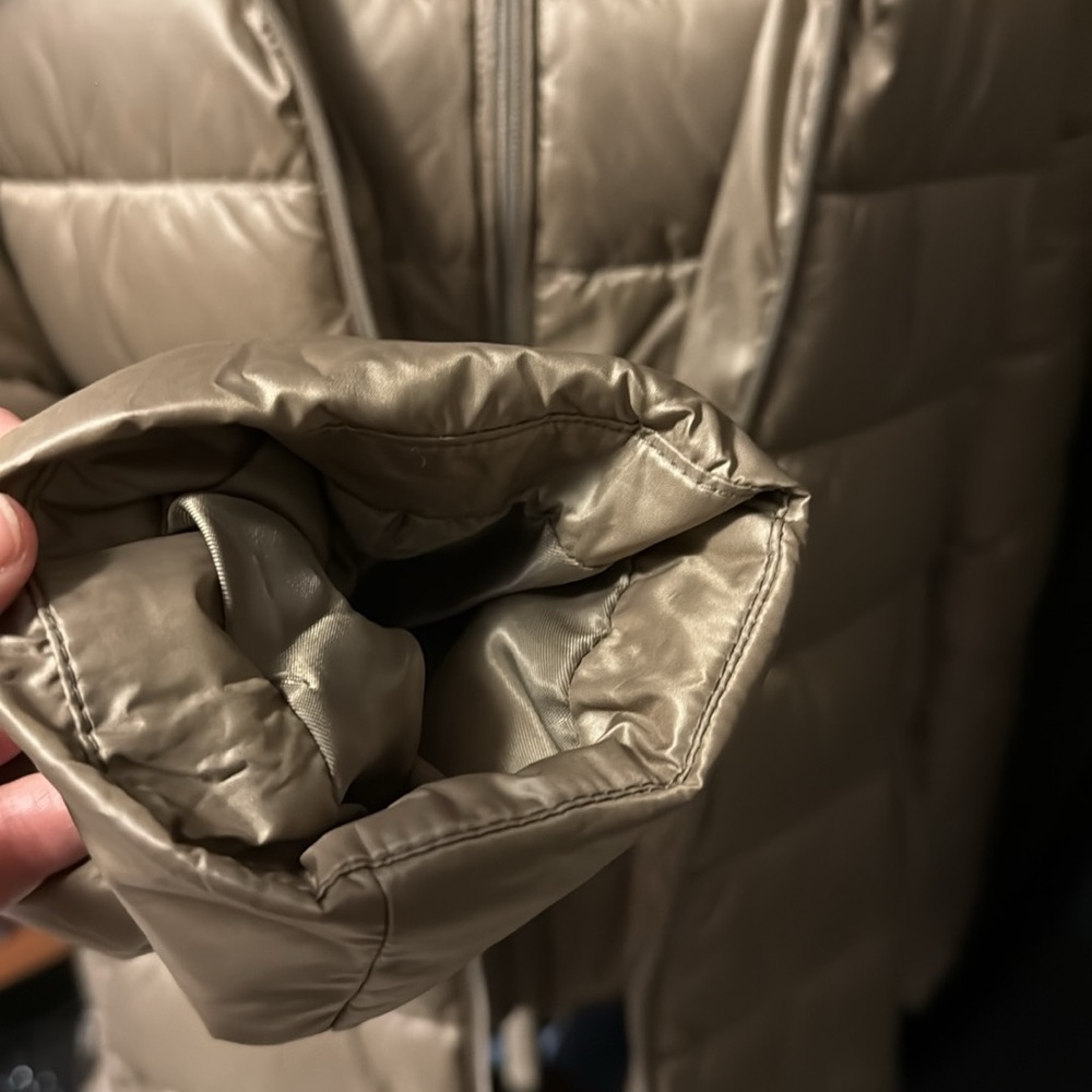 Tahari Women's Beige longer length Puffer Coat - Picture 4 of 12